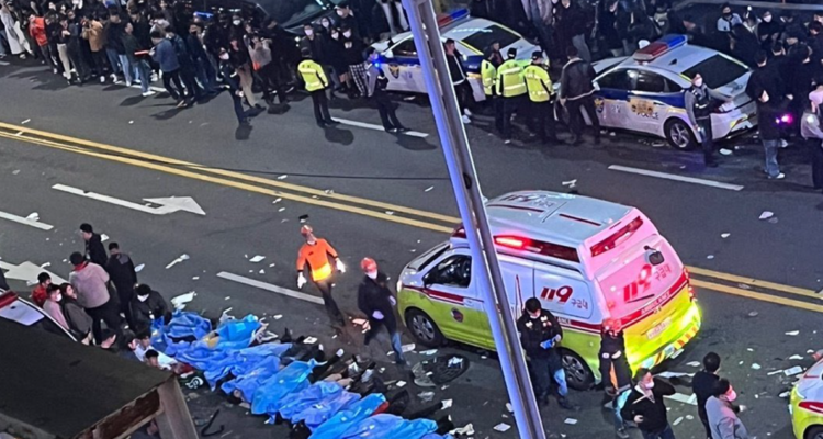 149 muertos y cientos de heridos tras estampida humana durante fiesta de Halloween en Seúl