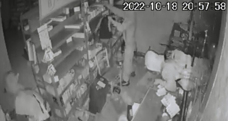 Dueño de farmacia saqueada: “El Estado nos abandonó y el lumpen anarquista logró su objetivo”