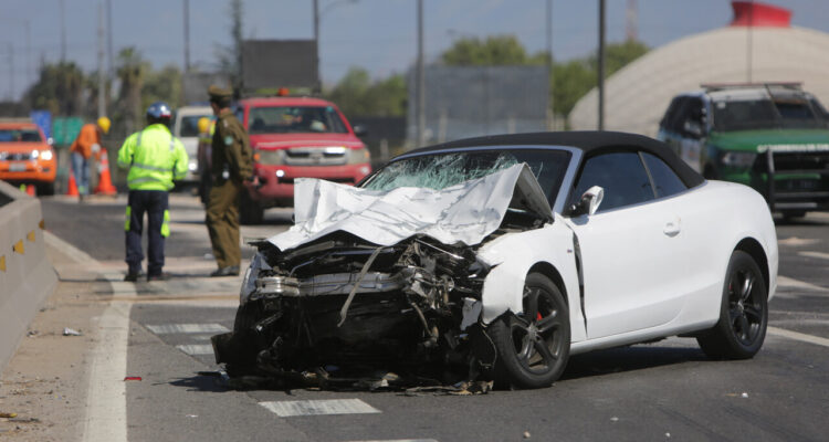 Fatal accidente acaecido en la autopista Vespucio Norte horas de la mañana se llevó un saldo de 3 muertos confirmados hasta ahora.