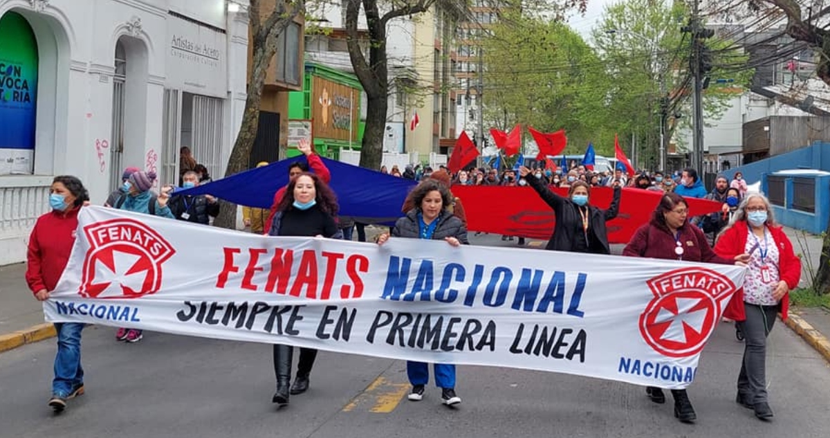 Fenats en paro por buses de aceramiento