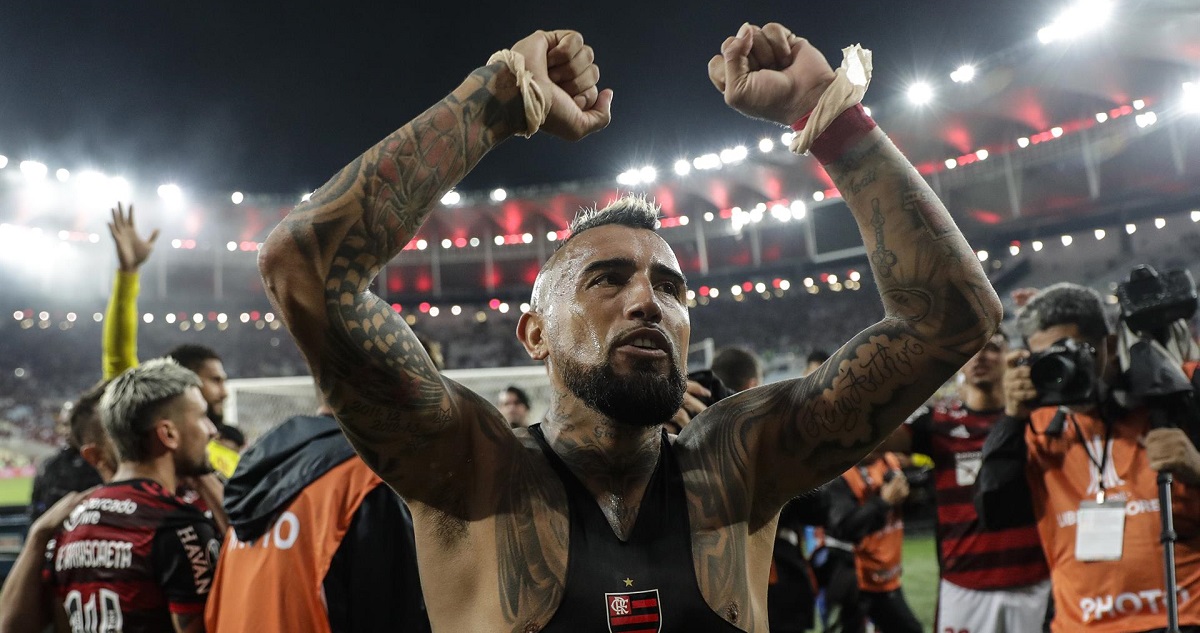 Flamengo y su apoyo a Arturo Vidal por muerte de su padre