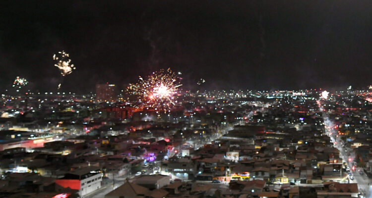 Vecinos reportan fuegos artificiales tras muerte de joven de 16 años en Valdivia