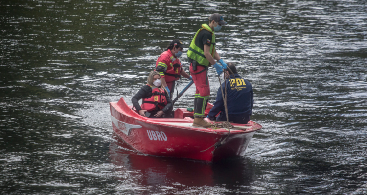 cadáver joven Río Bueno