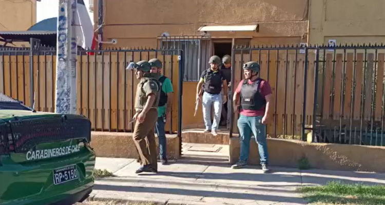 Detienen a hombre que amenzó con escopeta a trabajadores en PAC: creyó que le iban a cortar el internet