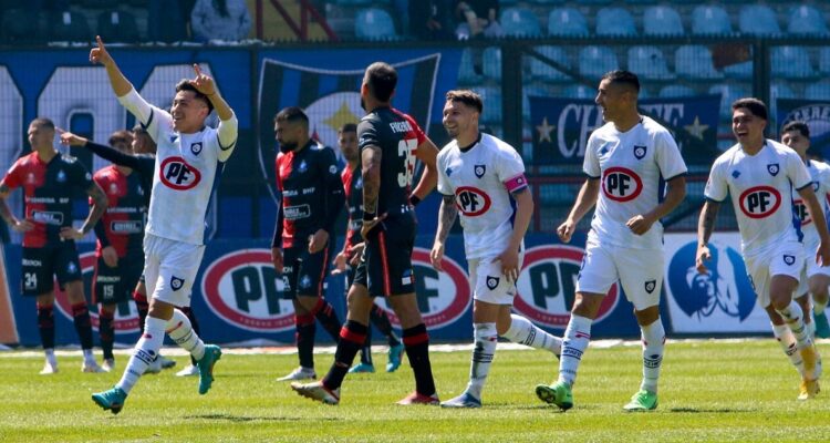 Huachipato consiguió un vital triunfo sobre Antofagasta.