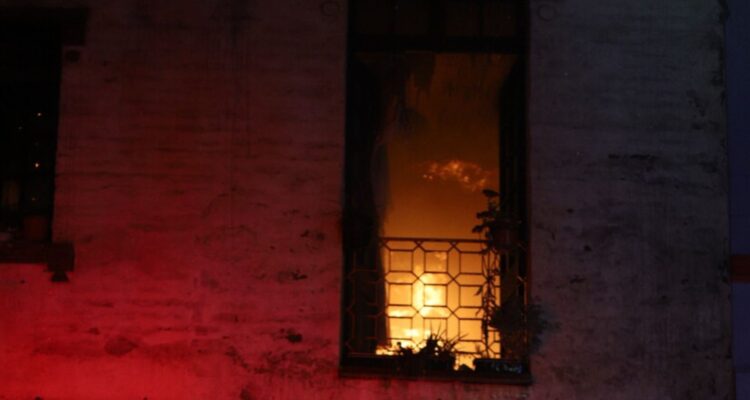 incendio-adulto-mayor-calcinado-pozo-almonte