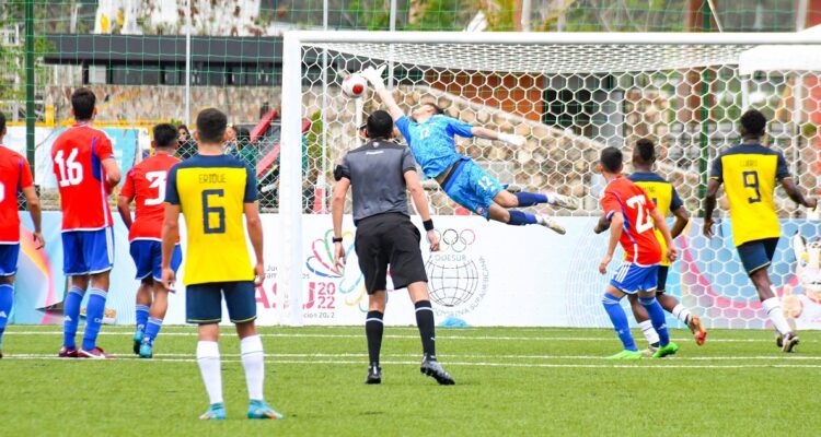 Chile perdió con Ecuador en el fútbol de los Odesur 2022.