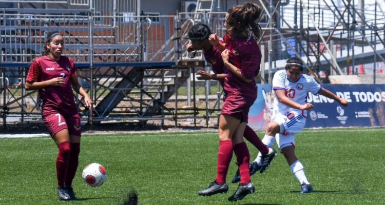 Juegos Odesur: Chile cayó ante Venezuela en Fútbol Femenino.