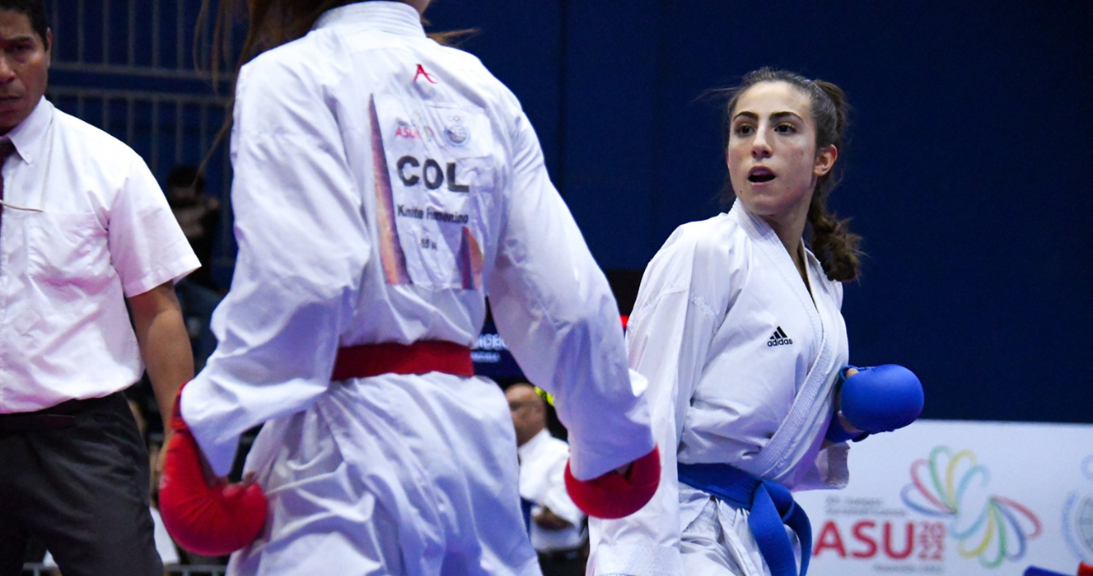 Valentina Toro alcanza el oro en Karate.