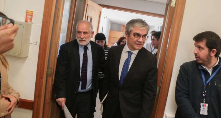 Gobierno presenta medidas para el mercado inmobiliario: incluye abaratar créditos hipotecarios
