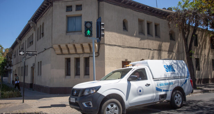 La brigada de homicidios de la PDI investiga un tiroteo y un asesinato en un motel del sector de avenida Ricardo Cumming.