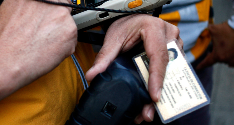 Nacimiento licencia conducir