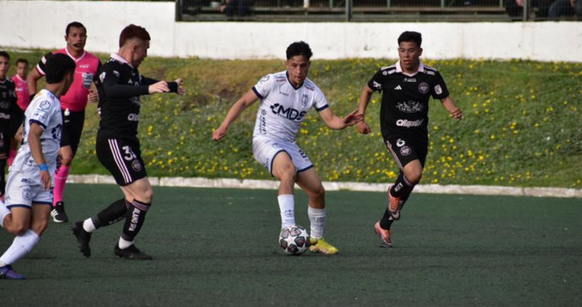Dirigente de Santiago City rompe el silencio con lo ocurrido ante Naval.