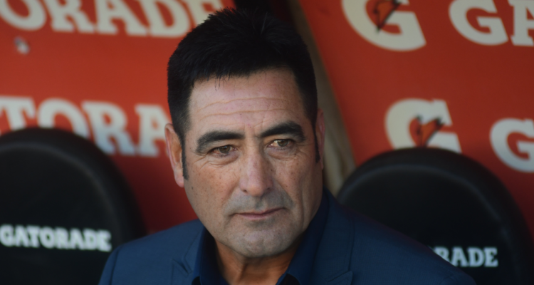 Nelson Tapia envía un peculiar mensaje para entrenaren Sudamérica.