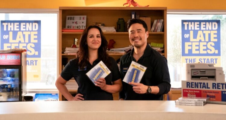 Netflix libera el esperado primer tráiler de su serie sobre “Blockbuster”: ya hay fecha de estreno