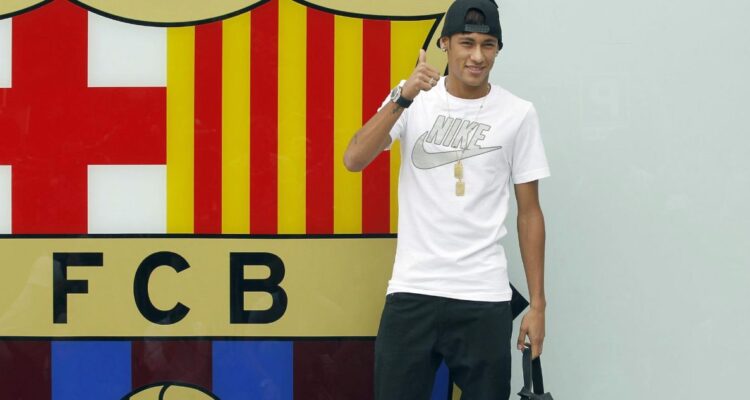 Neymar va a juicio por su pase al Barcelona y podría perderse el Mundial