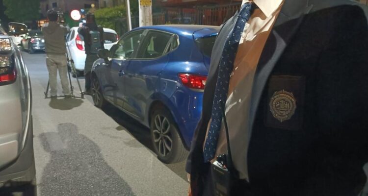 Detectives frustran a balazos el robo de uno de sus autos en Maipú