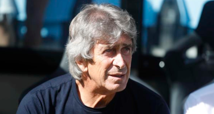 Manuel Pellegrini la abre la puerta a La Roja.