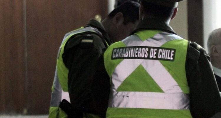 Hombre es apuntado con armas en la cabeza para concretar nuevo portonazo en Maipú