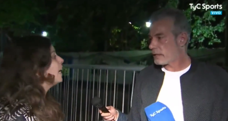Presidente de Gimnasia y Esgrima de la Plata es encarado por socias del club.
