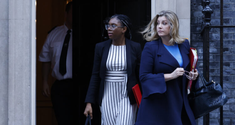 Reino Unido exministra Mordaunt anuncia la primera candidatura para suceder a Liz Truss