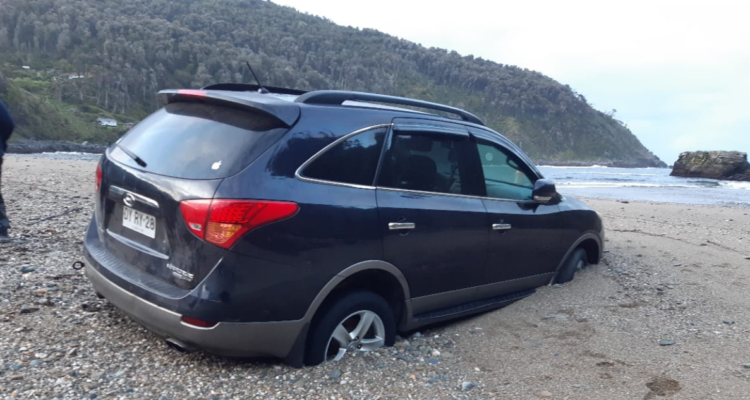Estaban con droga y en auto robado: 3 detenidos por robo de motor de lancha en San Juan de la Costa