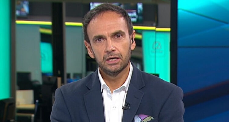 El periodista Rodrigo Sepúlveda en el noticiario de Meganoticias. El comunicador fue lo más denunciado de septiembre por el CNTV.