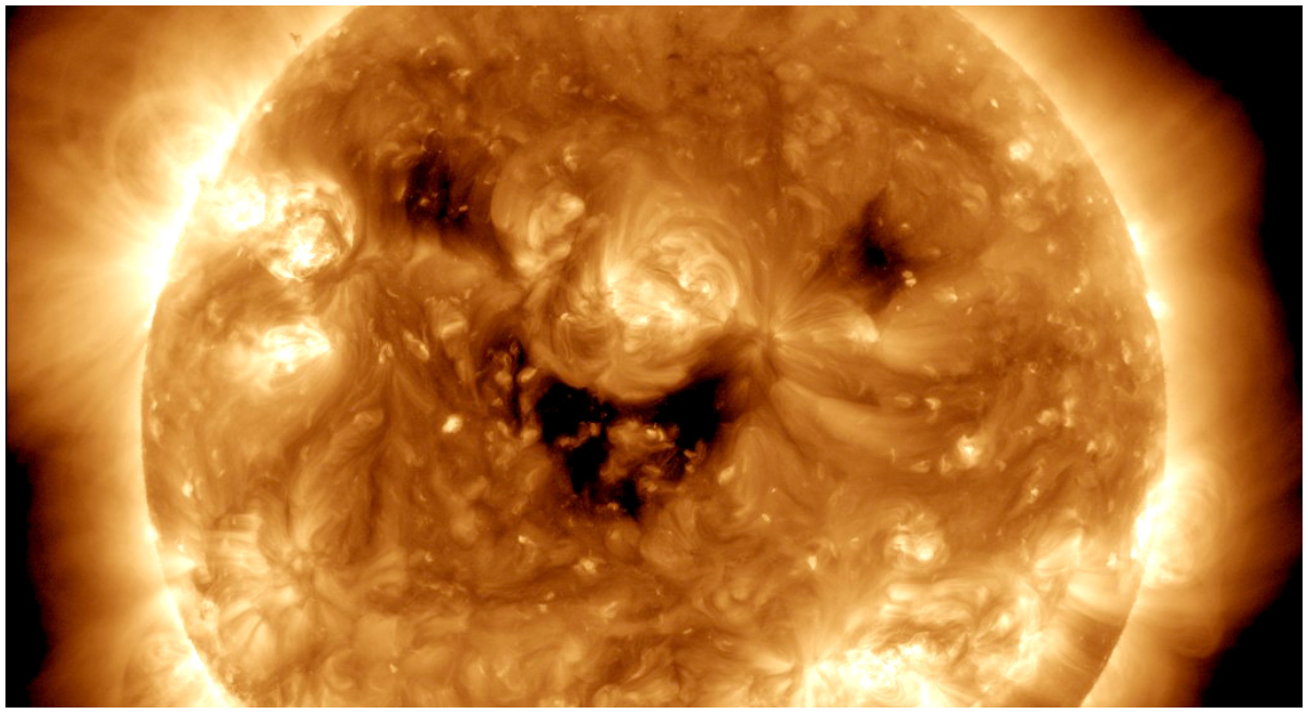 Imagen del Sol sonriendo