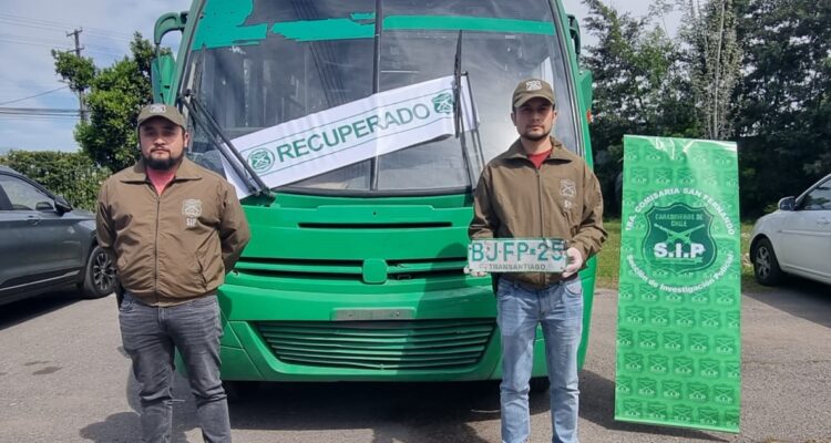 Bus del transantiago recuperado en San Fernando