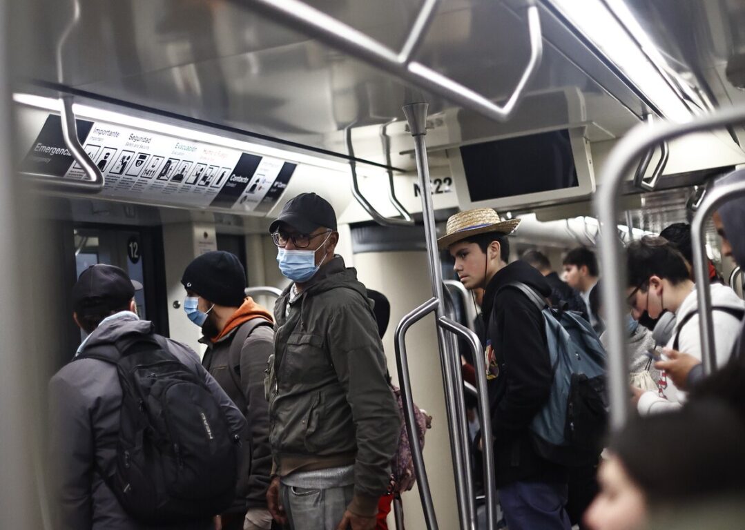 Mascarillas en Metro