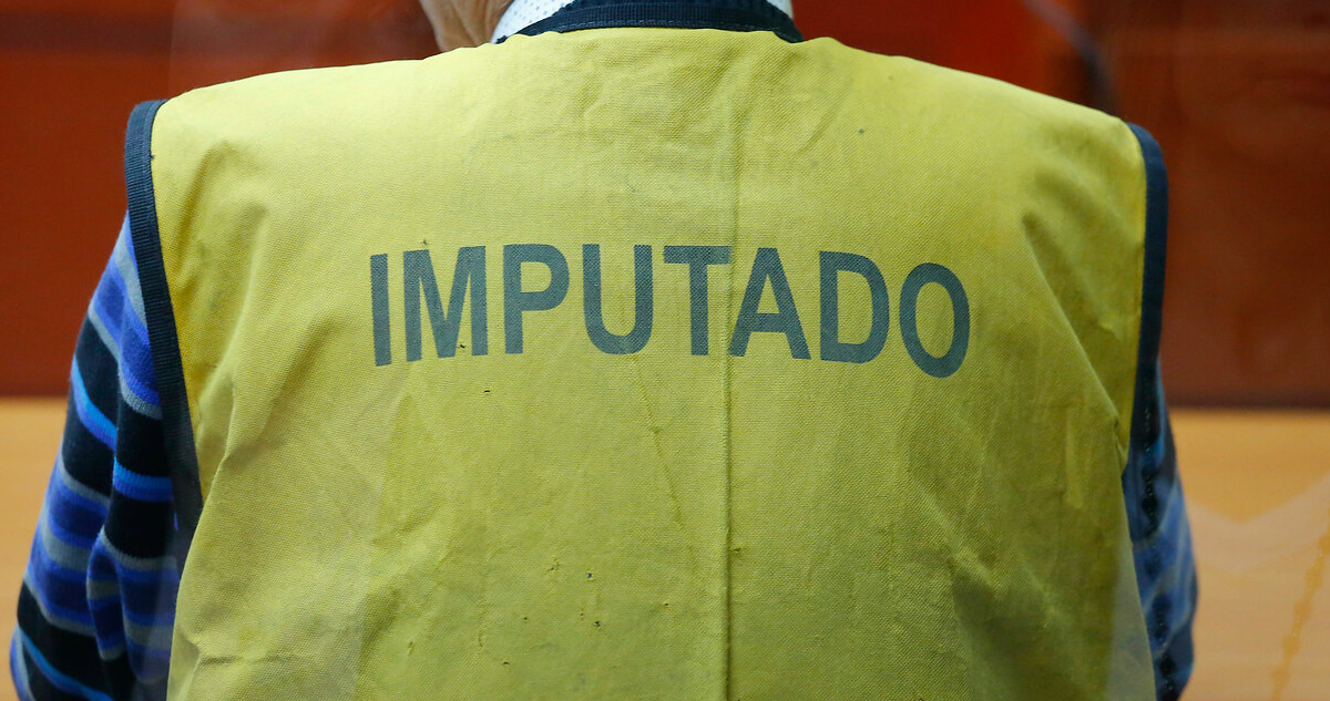 Imputado en tribunal.