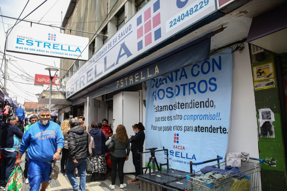 Reinauguran farmacia emblemática de Puente Alto afectada por incidentes en aniversario del 18-O