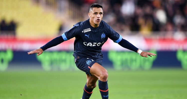 Alexis Sánchez brilló en triunfo del Marsella en su visita a Mónaco.
