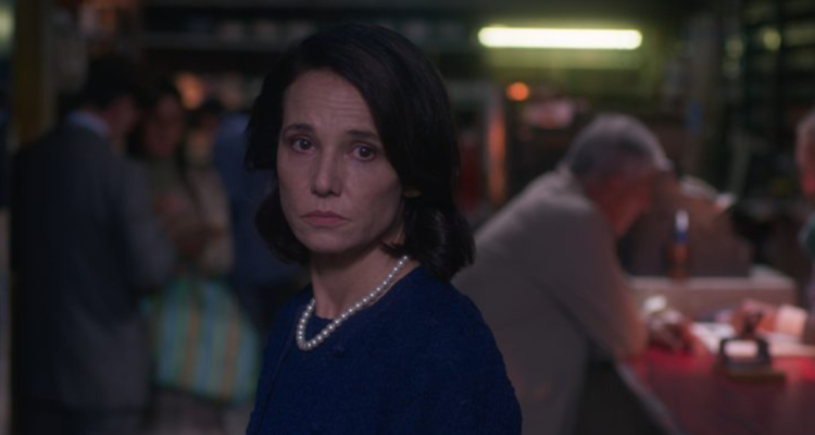 Aline Kuppenheim recibe premio