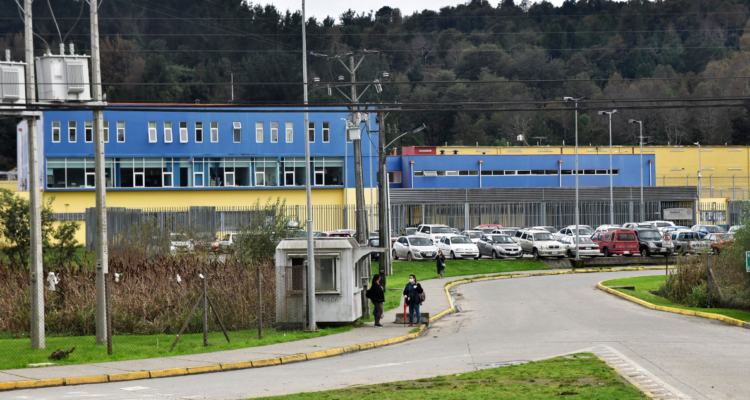 allanamiento en cárcel de Valdivia