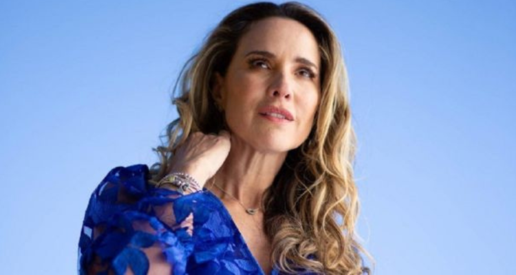 Angélica Castro fue operada