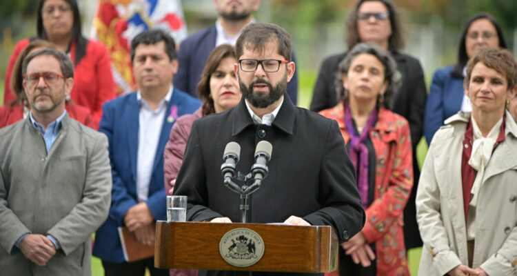 Continúa polémica por Ley Antiterrorista tras dichos del presidente Boric en La Araucanía