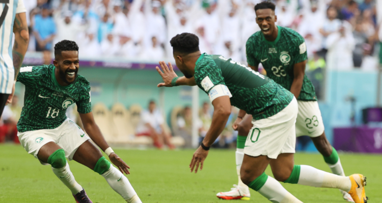 El príncipe de Arabia Saudita les regalará un Roll Royce a cada jugador que jugo contra Argentina.