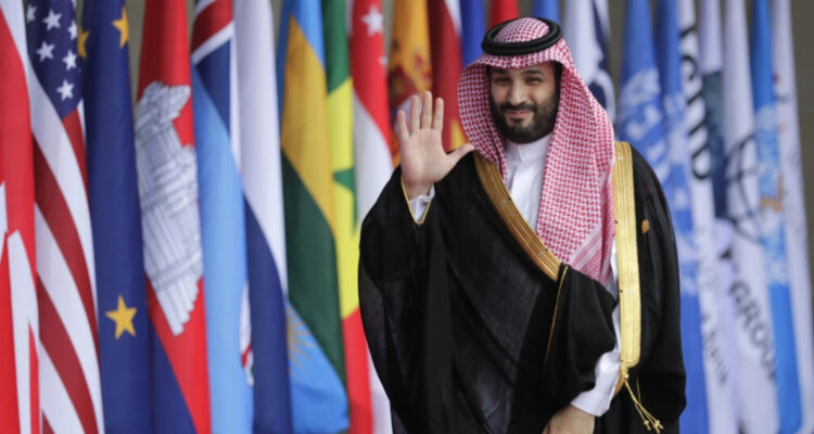 Príncipe de Arabia Saudita refuerza relaciones en Asia ante tensiones con EEUU sobre el petróleo