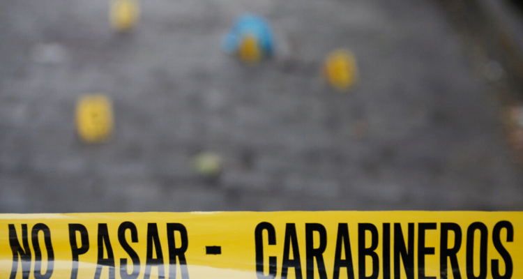 Padre e hija sufren asalto en Puente Alto: víctimas aseguran que delincuentes tenían armas de guerra