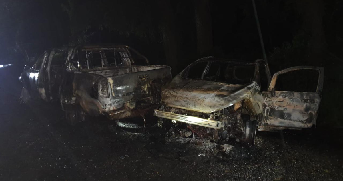 Ataque incendiario en Ercilla destruye dos vehículos