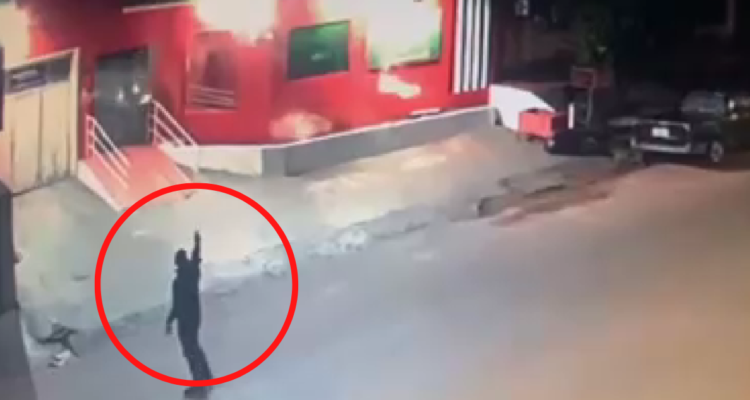 Hombre ataca a disparos periódico en Brasil tras amenazas de grupos de ultraderecha