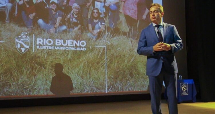 Auditoría a administración de exalcalde de Río Bueno