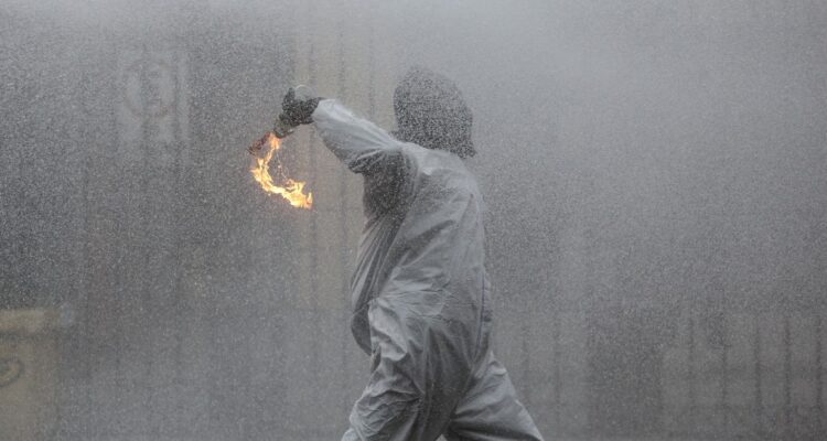 Colegio de Profesores critica “Aula Segura” y dice que no resuelve conflictos en liceos emblemáticos