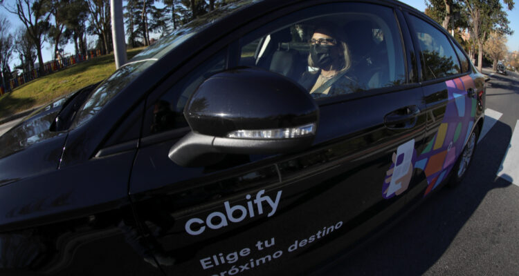 Beat se despide de América Latina recomendando Cabify: “Te dejamos en buenas manos”