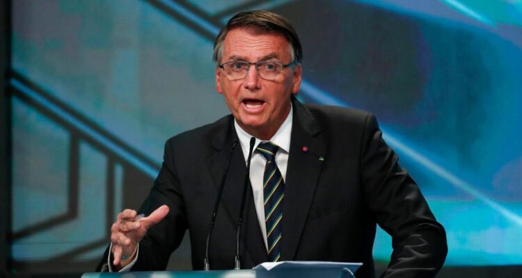 Jair Bolsonaro habló a casi 48 horas de las elecciones en Brasil, sin reconocer su derrota