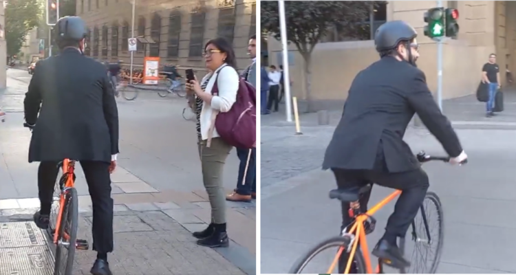 Sin escolta: Presidente Boric se fue en bicicleta de La Moneda tras grabar Cadena Naciona