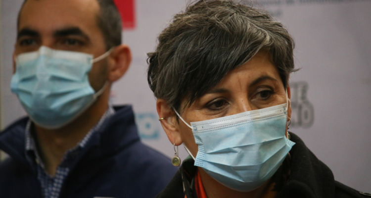 Ministra de Salud, Ximena Aguilera, junto al subsecretario Cristóbal Cuadrado.