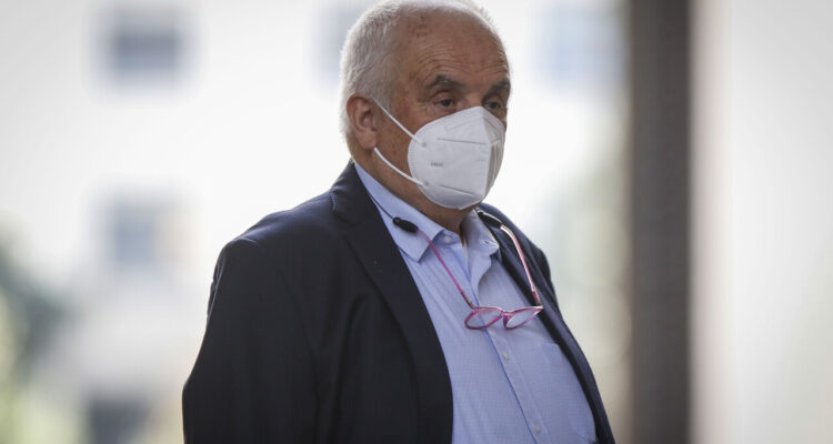 Juan Araya, presidente de la CNDC, en un encuentro en La Moneda en 2020.