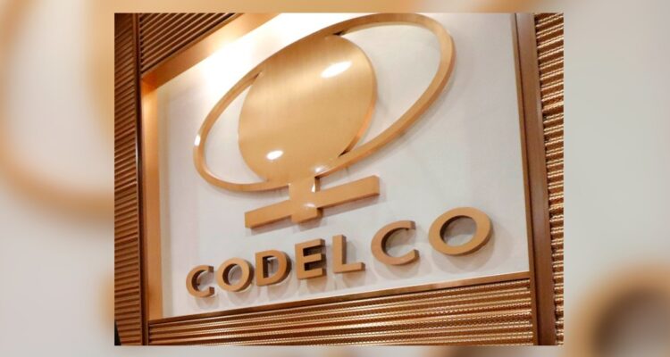 “Peor ejecutivo en historia de Codelco”: Trabajadores cuestionan a exjefe que alegó por bono dorado